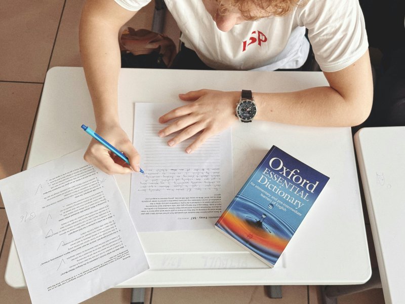 pexels-this-and-no-internet-25-288559-29242209