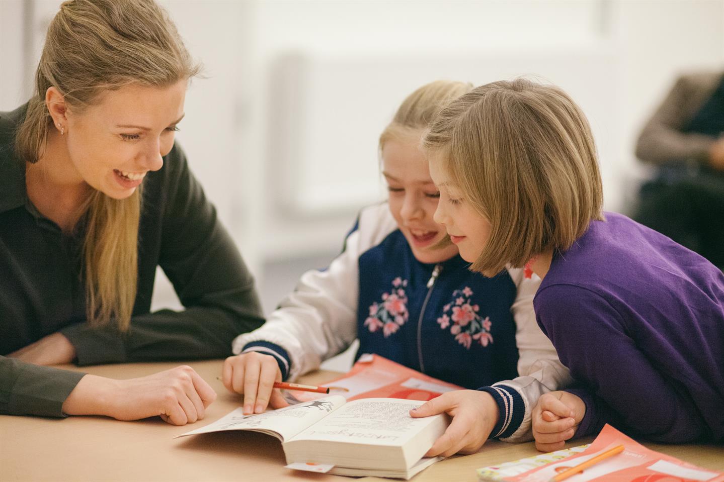 Lærerstudent fra NLA i praksis.