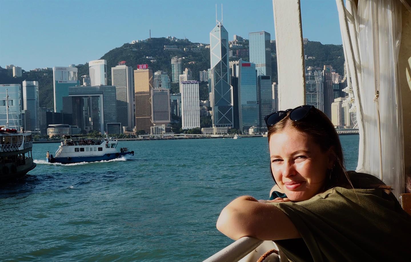 I millionbyen Hongkong får Elina Hjønnevåg (26) oppleve verden mens hun samler studiepoeng. Hun oppfordrer alle til å ta utfordringen å dra på utveksling. Alle foto: Elina Hjønnevåg.