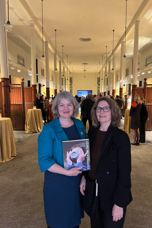 Forfatterne Åse Kvalbein og Anne-Brit Soma Reienes.jpg